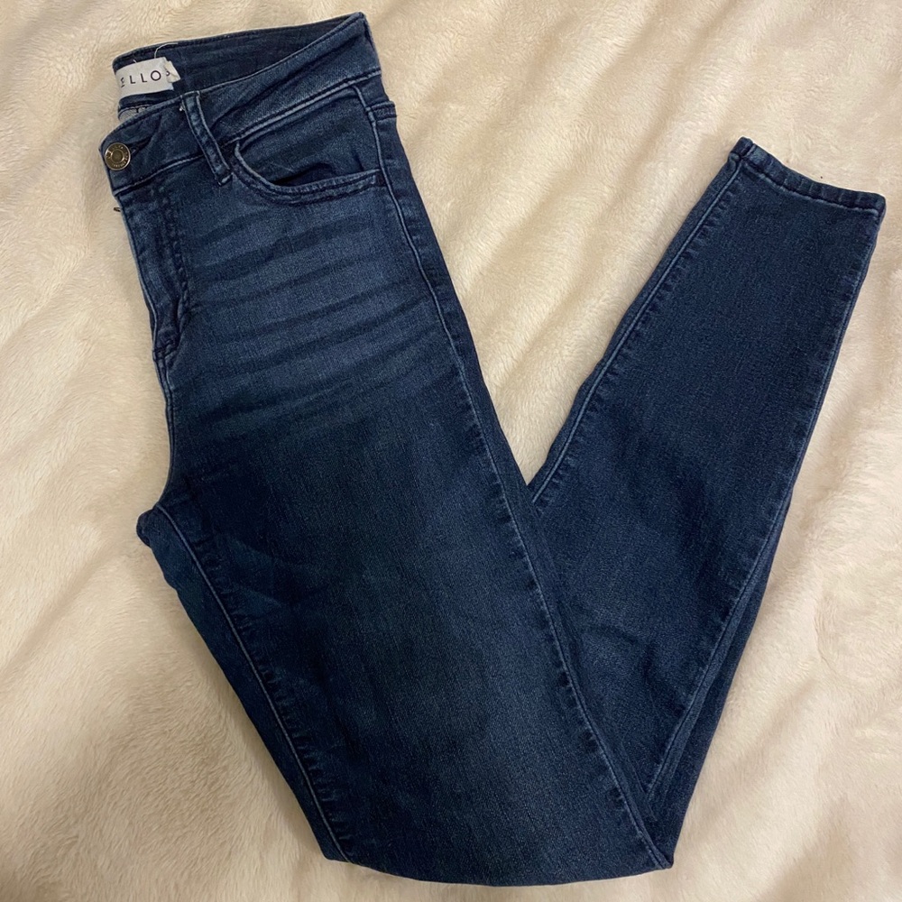 Skinny jeans